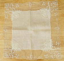 VINTAGE Fabric Handkerchief Wedding Hankie Floral Netting Lace Seed Pearl Acents - £15.56 GBP