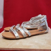 Disney Descendants Sandals - Silver Iridescent Flats - Size 5.5 - $13.99