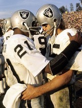 Cliff Branch &amp; Fred Biletnikoff 8X10 Photo Oakland Raiders Picture Nfl Football - £3.69 GBP