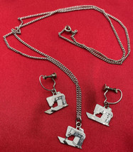 Vintage Enamel Sewing Machine Earrings &amp; Sterling Silver Necklace 21-0813 - £18.90 GBP