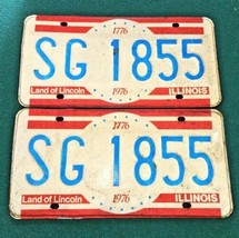 ILLINOIS License Plates Land of Lincoln 1976 Bicentennial Matching Pair ... - $16.40