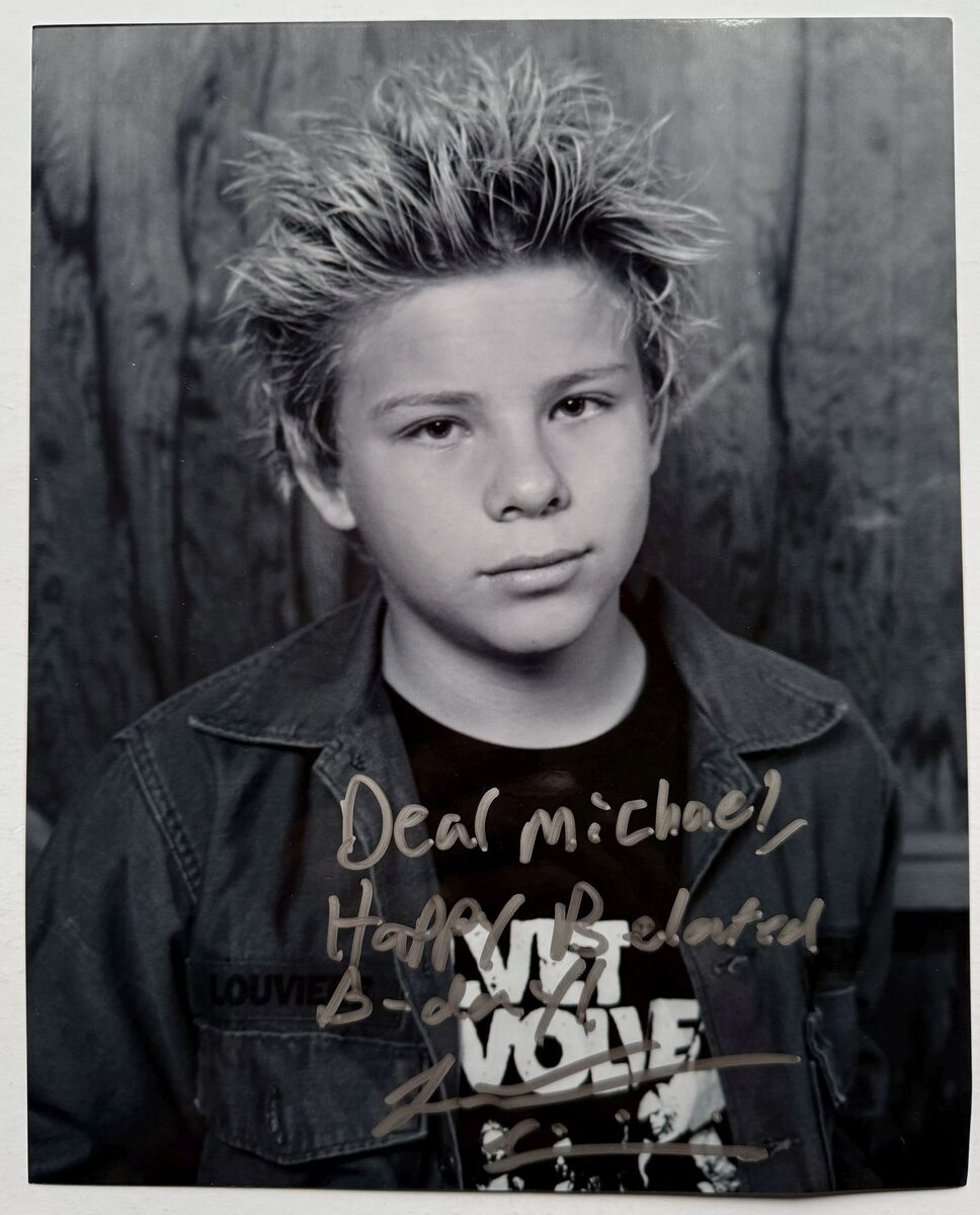 Jonathan Lipnicki Signed Autographed Glossy 8x10 Photo - $19.99