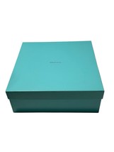 Tiffany &amp; Co. Blue Gift Box Square 9 3/4&quot; x 9 3/4&quot; x 3 1/2&quot; Box Only Pau... - $624.84 MXN