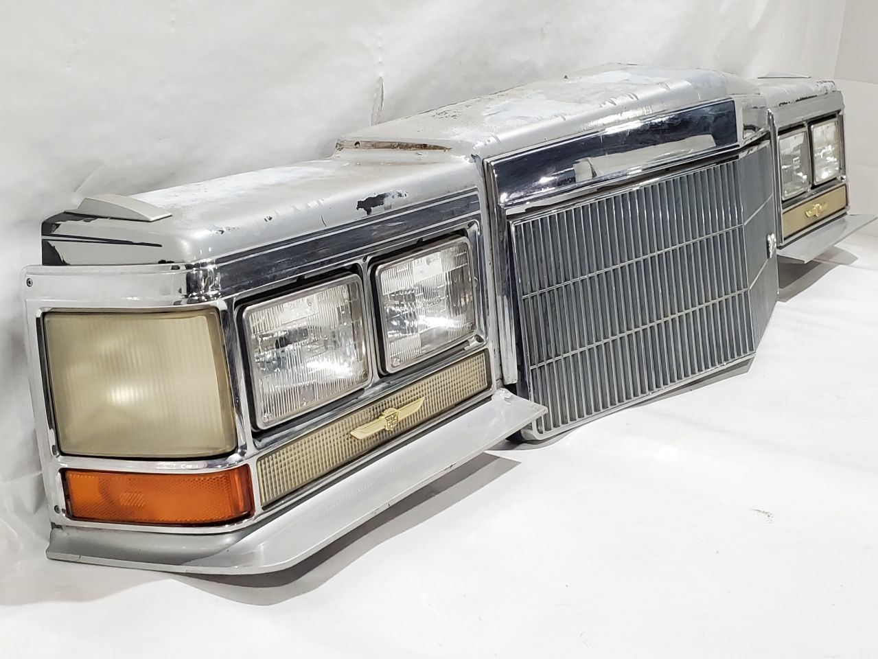 1983 1984 Cadillac Fleetwood OEM Header Panel With Grille And Headlights  Item image 2