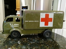 Rare Vtg 1950s Wolverine US Army Medical Service USAR Green Metal Military Truck - £148.64 GBP