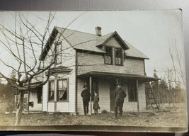 RPPC 1900&#39;s postcard Two Men &amp; Girl in front of Homestead Ranch Unposted - £19.58 GBP