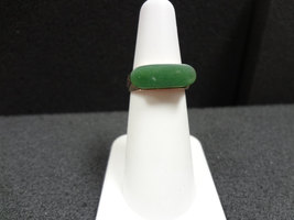 Amazing 14k Yellow Gold Ring With an Oval Green Jade Stone - £697.84 GBP