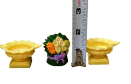 Fisher Price Loving Family Dollhouse Flowers Plant w 2 Yellow Urns Planters Pots - $3.88