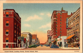 Vtg Postcard Locust Street, Looking North, Hotel Yancey, Grand Island, Neb. - £5.84 GBP