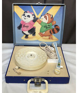 Vanity Fair Pammy got the beat Shirt Tales  Record Player - $1,032.64 MXN