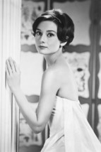 Audrey Hepburn Bare Shouldered 18x24 Poster - $23.99