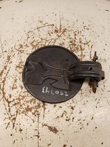 COMPASS   2014 Fuel Filler Door 1359044 - $701.11 MXN