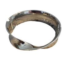 M/L Silver-toned Bracelet with Twist Design and Hinged Clasp Shiny Jewelry State - $37.39