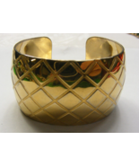 Vintage Cuff Bracelet Gold-Tone Metal Diamond Cut Design 15-N - €29,54 EUR