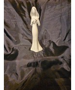 Vintage Royal Doulton Bone China figurine Mother and Child HN3938 - $56.13 CAD