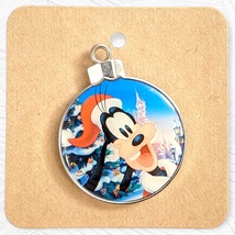 Goofy Disney Paris Advent Pin: Christmas Ornament - £31.28 GBP