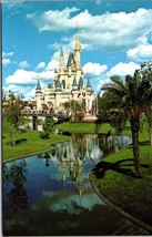 Cinderella Castle Walt Disney World FL Postcard PC45 - £3.94 GBP