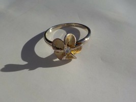 Single Plumeria Flower Ring Size 4.25 Silver Color Hawaiian Fashion Jewelry Band - £7.90 GBP