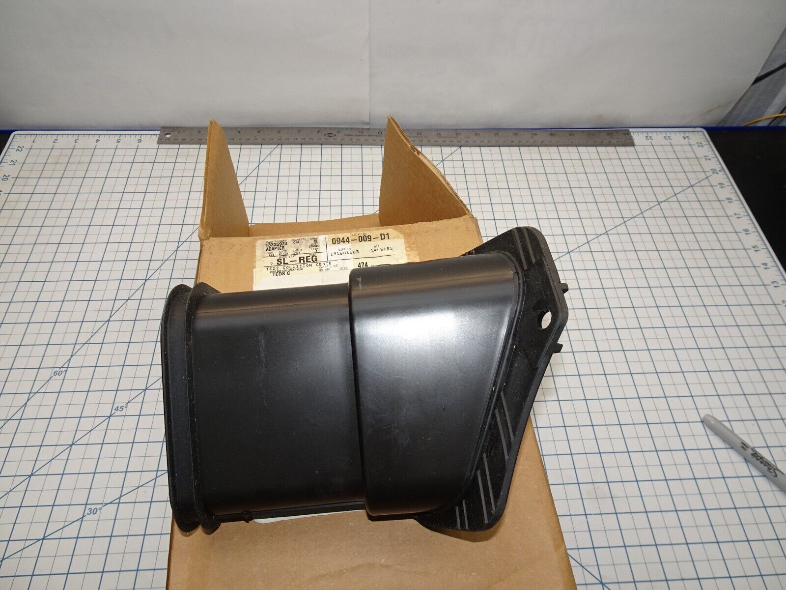 GM 13325924 Air Cleaner Adapter Tube General Motors - $24.17