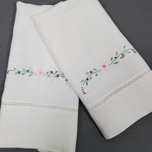 Vintage Tea Towel SET Hand Embroidery 19x11 &amp; 21x12 Inch Pink Purple - $13.10