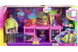 Barbie Extra Doll &amp; Vanity Playset with Exclusive Doll, Pet Puppy, 45 Pieces + - £57.79 GBP