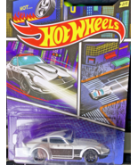 2020 Hot Wheels Nissan Fair Lady Z In White 2/5￼ - $5.82