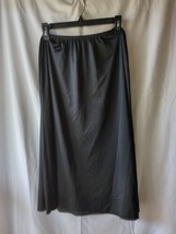 Vtg Vanity Fair Half Slip Black Nylon Size M/L 28&quot; Full Skirt Antron Iii Usa - £22.67 GBP