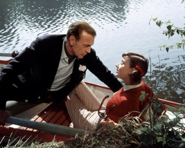 Love In The Afternoon Gary Cooper Audrey Hepburn In Boat On Lake 8x10 Photo - £7.66 GBP