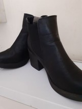 Ladies Black Casual Mid High Block Heel Chelsea Smart Zip Ankle Boots Sz 7 - £5.65 GBP