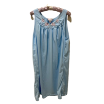 Vintage Shadowline Blue Short Nightgown With Embroidered Floral Neckline - $24.74