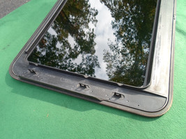 2006 Chrysler Pacifica Year Specific Oem Factory Sunroof Glass Panel Free Ship - £130.00 GBP