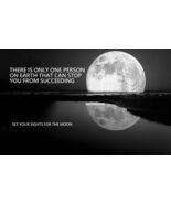 OFFICE WORK HOME SUCCESS MOTIVATION THERE IS ONLY ONE PERSON MOON GIFT P... - €9,28 EUR