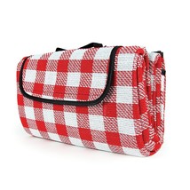 Camco Classic Red &amp; White Checkered Picnic Blanket with Waterproof Backing - Inc - £22.92 GBP