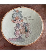 Completed framed cross stitch Precious Moments &quot;Loads Of Love&quot;  8&quot; hoop - $271.72 MXN