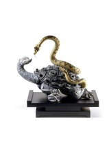 Lladro 01008564 Mysterious Snake and Turtle Figurine New - $2,900.00