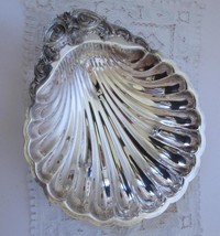 Vintage F. B. Rogers Silver Company Shell Shaped Serving Dish Bowl Silverplated - £18.55 GBP