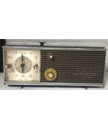 Zenith Model Z275L Vintage Radio - $411.68 MXN