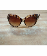 Large Tortoiseshell  Sunglasses Brown Lens Vicky Bedazzled Dog Bones Cos... - $1,225.00 MXN