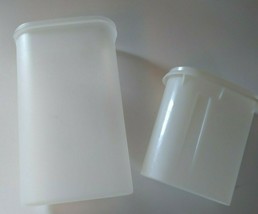 * Two Vintage Tupperware Containers 1615-14,792-1 No Lids - £8.15 GBP