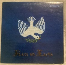 Peace on Earth Washington High School Cedar Rapids Iowa LP - £6.31 GBP