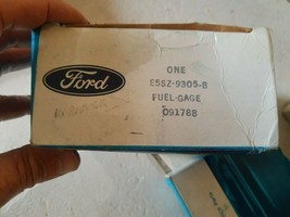 Nos Oem 1985 - 1989 Ford Thunderbird Cougar Gas Fuel Gauge pn#- E5SZ-9305-B - £29.67 GBP