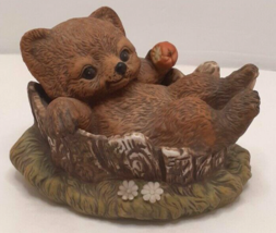 Homco Bear Cub Lying In Stump Masterpiece Collection 1986 Vintage - £9.07 GBP