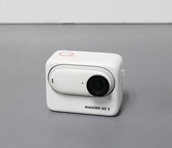 Insta360 GO 3 Action Camera CINSABKA - White image 2