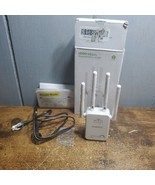 Laosge Dual Band WiFi Extender Signal Booster 1200 Mbps Ethernet LAN Por... - $18.60 CAD