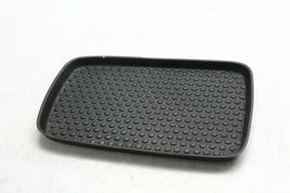 2003-2006 CHEVROLET SILVERADO TAHOE SIERRA CENTER CONSOLE LID RUBBER MAT H0138 image 5