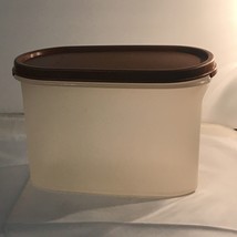 Vintage Tupperware Modular Mate Oval Container 4 3/4 Cups #1612 with Brown Lid - £4.63 GBP