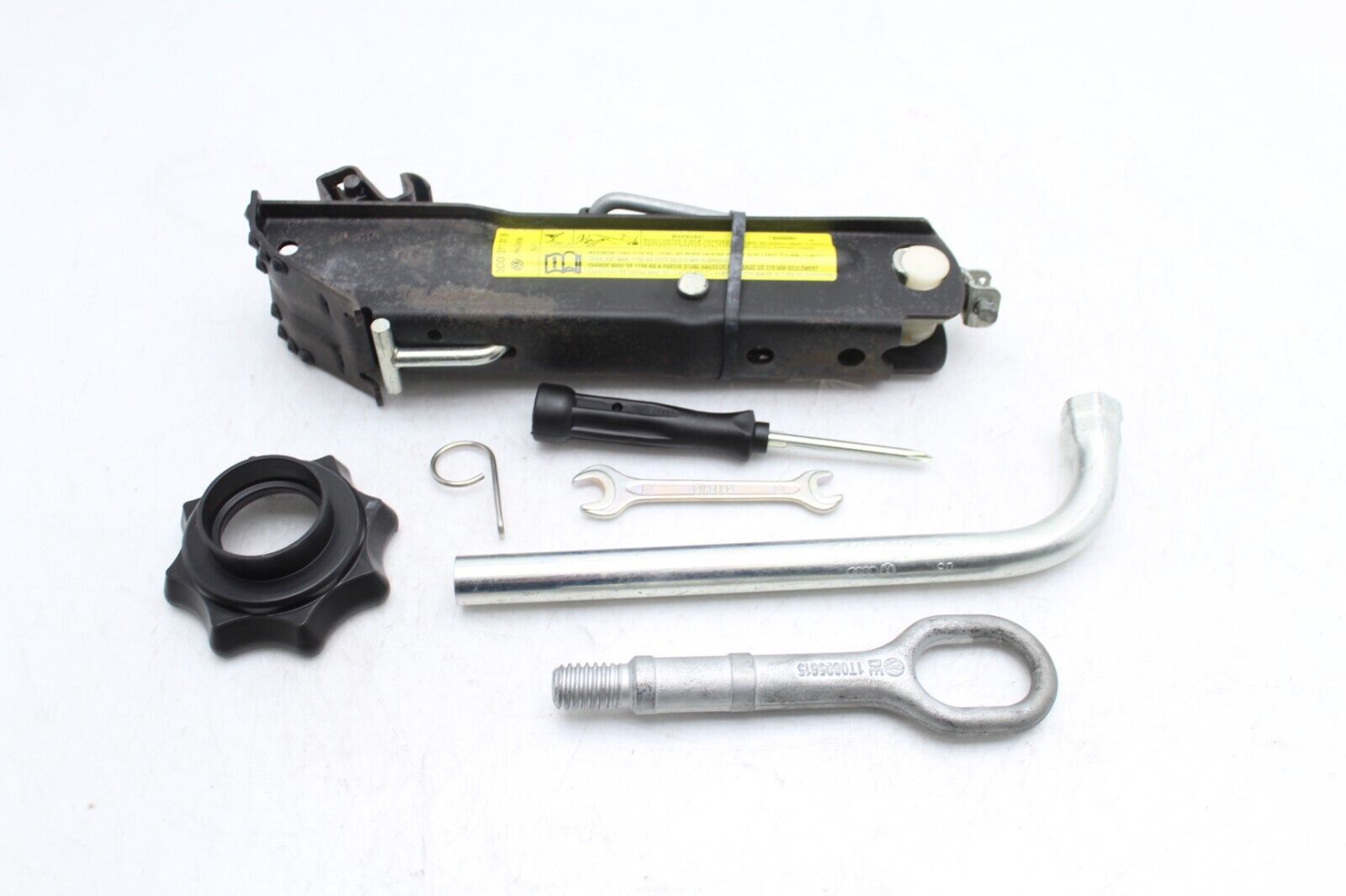 06-10 VW VOLKSWAGEN PASSAT B6 JACK SPARE TIRE TOOL KIT TOW HOOK WRENCH E... - $68.76