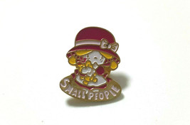 SMALL PEOPLE Pin Badge Vecchio personaggio SANRIO Vintage retrò super raro - £18.35 GBP