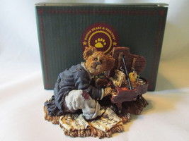 Boyds Bears & Friends Figurine "Chopsticks Bearthoven...Tickle The Ivories" 2000 - $19.99