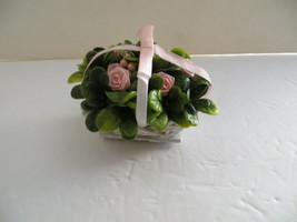 Vintage Avon Miniature Basket of Roses - £2.67 GBP